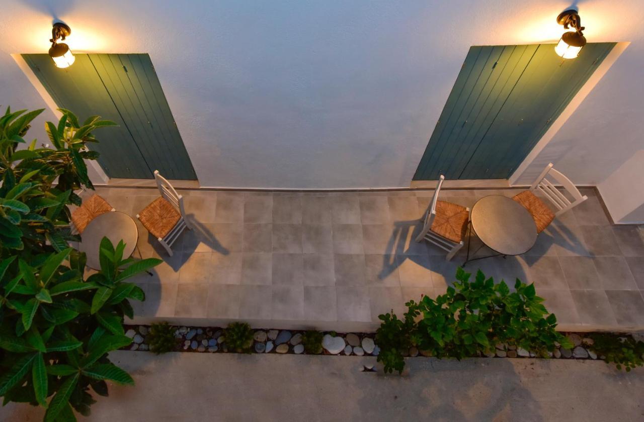 Vesper Aparthotel Kokkari Esterno foto